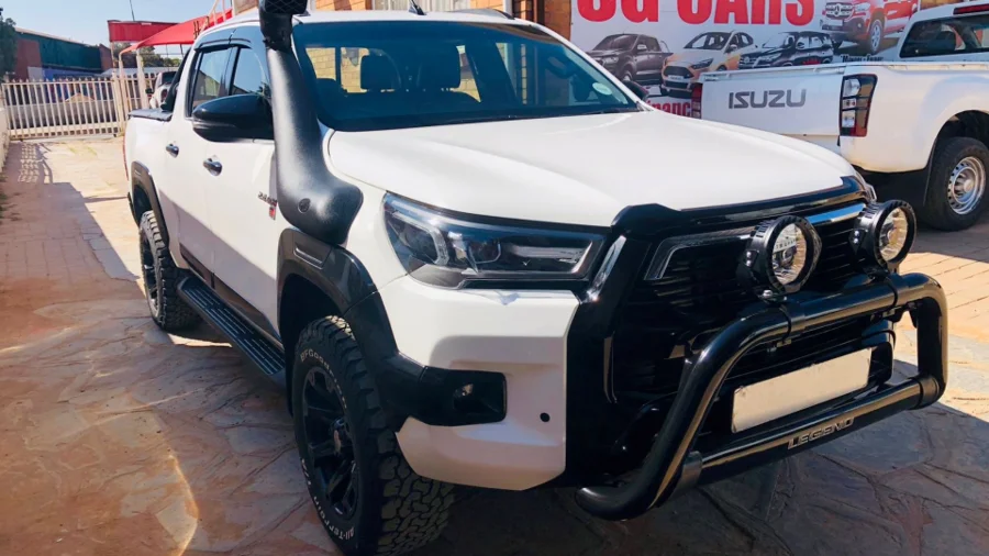 Used  2020 Toyota Hilux 2.4GD-6 double cab 4x4 Raider manual - SG Cars