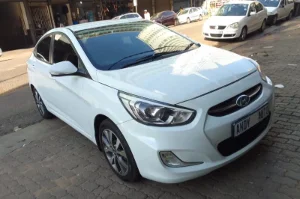 Used  2016 Hyundai Accent sedan 1.6 Fluid