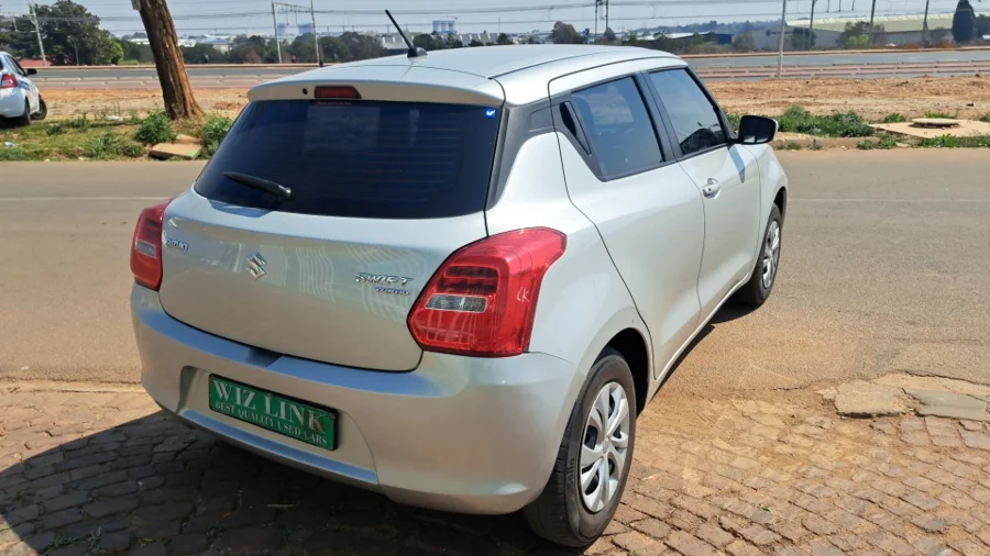 Used  2020 Suzuki Swift hatch 1.2 GL auto - Wiz Link