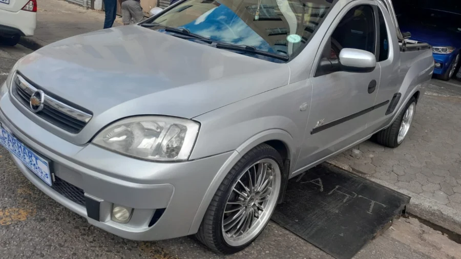 Used  2011 Chevrolet Corsa Utility 1.8 Sport - Carmart Auto Dealer