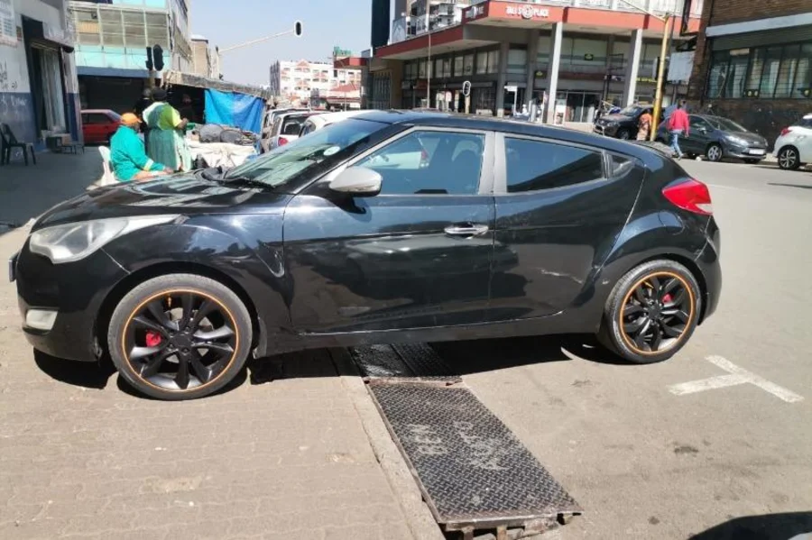 Used 2013 Hyundai Veloster 1.6 Executive - Ben Auto Used 2013 Hyundai Veloster 1.6 Executive - Ben Auto