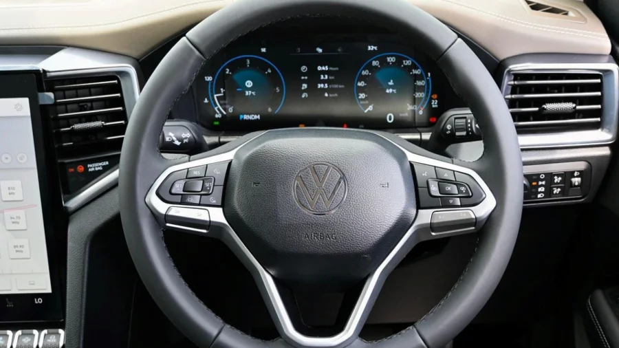 Demo 2024 Volkswagen Amarok 2.0BiTDI double cab Highline 4Motion - Bidvest McCarthy VW Silver Oaks Demo 2024 Volkswagen Amarok 2.0BiTDI double cab Highline 4Motion - Bidvest McCarthy VW Silver Oaks