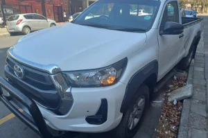 Used 2018 Toyota Hilux 2.4GD-6 single cab Raider manual Used 2018 Toyota Hilux 2.4GD-6 single cab Raider manual