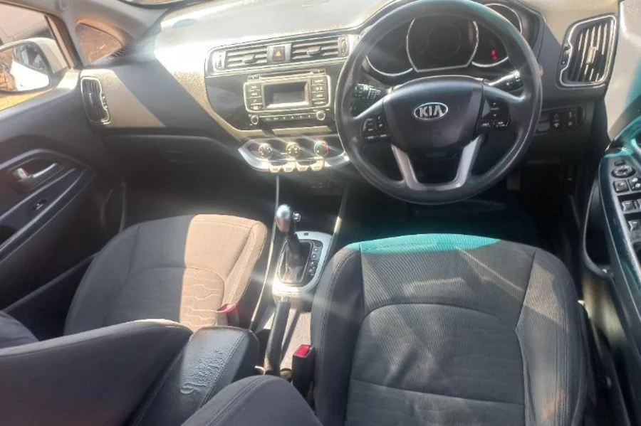Used  2015 Kia Rio hatch 1.4 auto - Wariz Auto