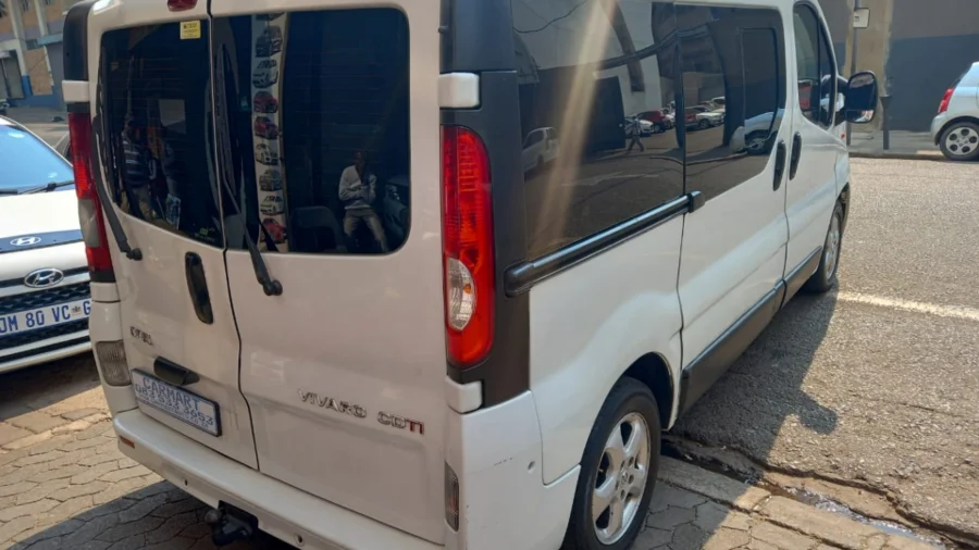 Used  2010 Opel Vivaro 2.0 panel van - Carmart Auto Dealer