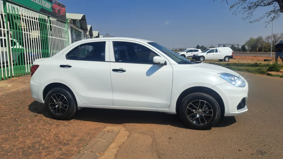 Used  2022 Suzuki DZire - Wiz Link