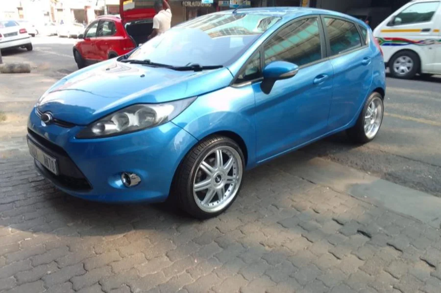 Used 2010 Ford Fiesta 5-door 1.4 Ambiente - Andy Auto Used 2010 Ford Fiesta 5-door 1.4 Ambiente - Andy Auto