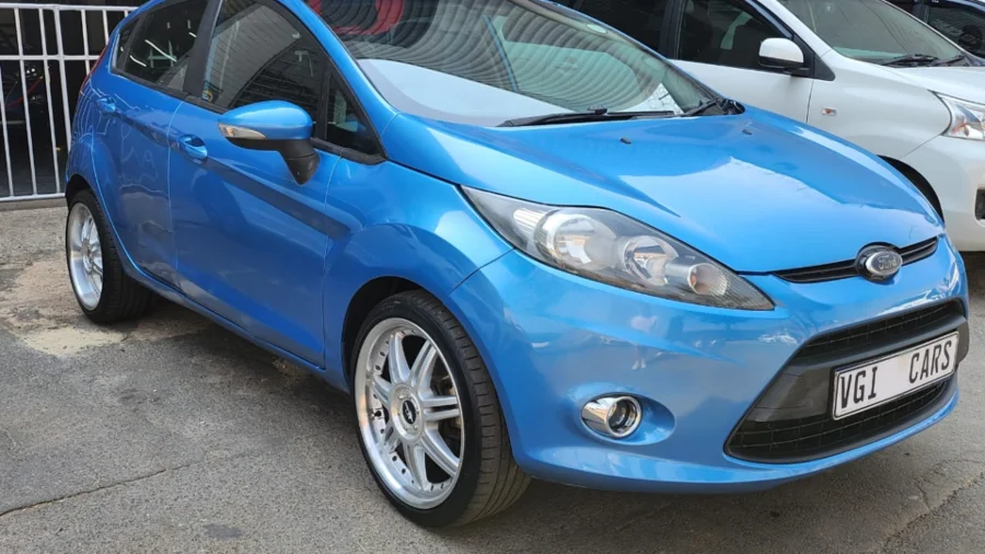 Used 2010 Ford Fiesta 5-door 1.4 Ambiente - Venture Giant Investment Used 2010 Ford Fiesta 5-door 1.4 Ambiente - Venture Giant Investment