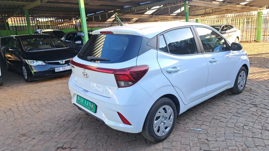 Used  2024 Hyundai Grand i10 1.0 Executive hatch - Wiz Link