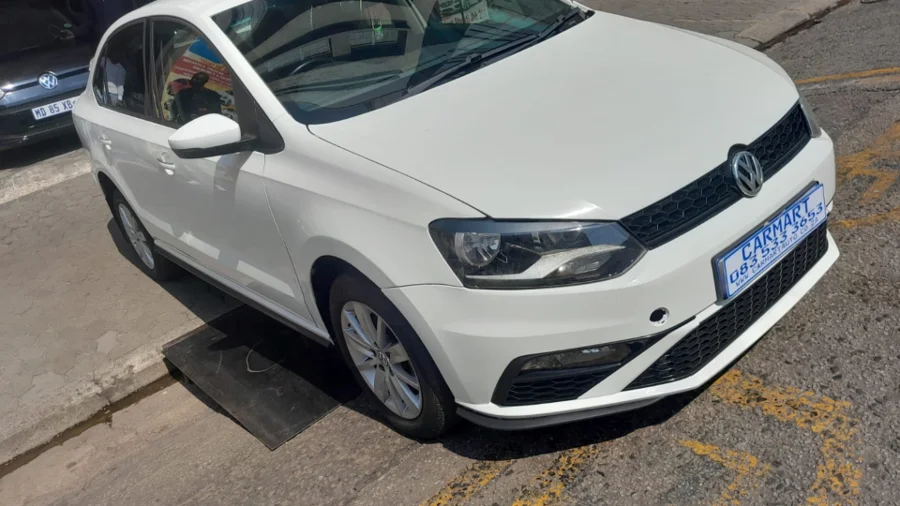Used 2021 VW Polo sedan 1.4 Comfortline - Carmart Auto Dealer Used 2021 VW Polo sedan 1.4 Comfortline - Carmart Auto Dealer