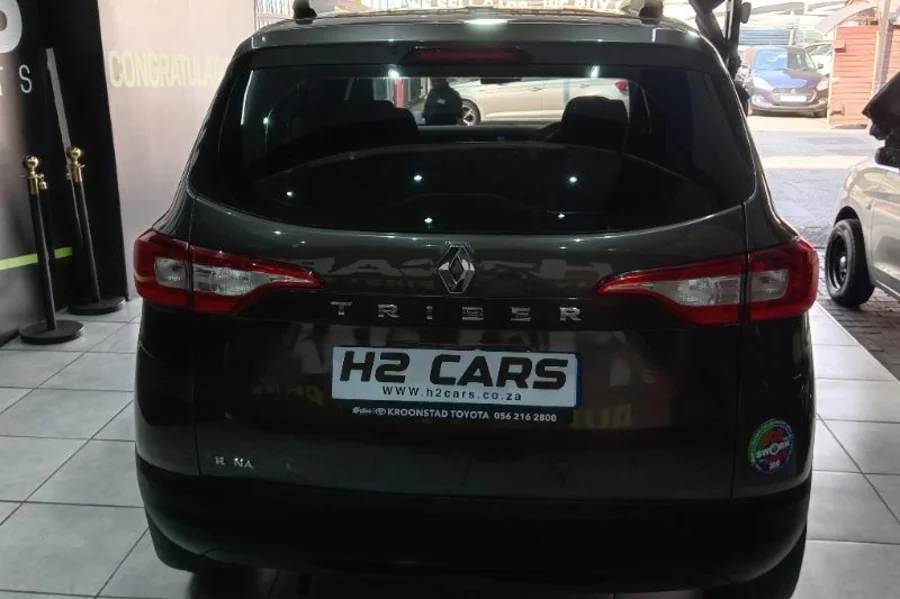 Used 2023 Renault Triber 1.0 Dynamique - H2Cars Used 2023 Renault Triber 1.0 Dynamique - H2Cars