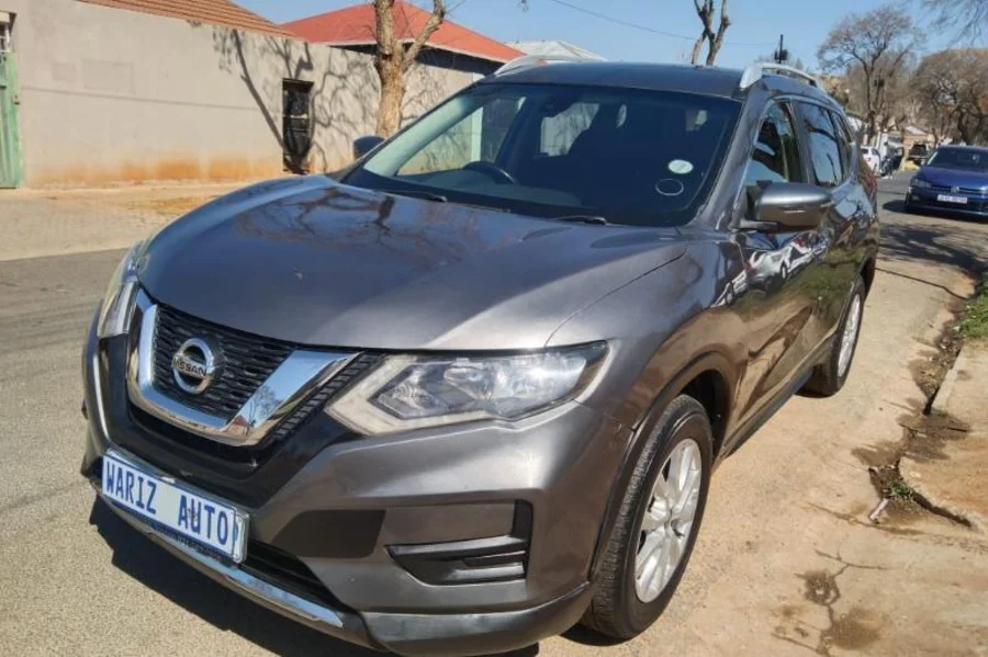 Used 2020 Nissan X-Trail 2.5 4x4 LE - Wariz Auto Used 2020 Nissan X-Trail 2.5 4x4 LE - Wariz Auto