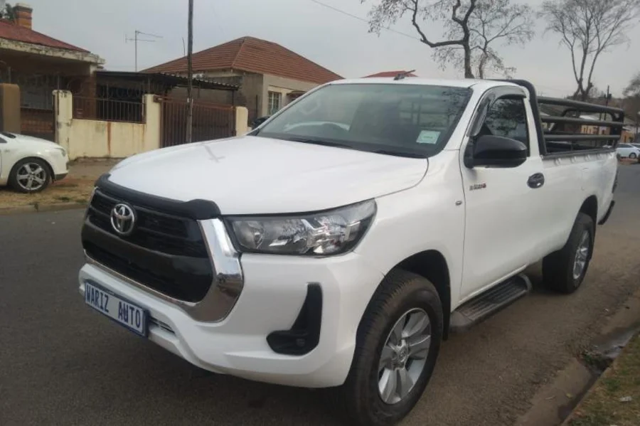 Used  2021 Toyota Hilux 2.4GD-6 single cab 4x4 Raider auto - Wariz Auto Used  2021 Toyota Hilux 2.4GD-6 single cab 4x4 Raider auto - Wariz Auto