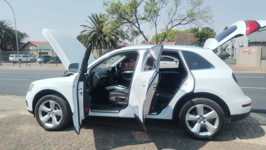 Used 2015 Audi Q5 2.0TDI quattro auto - Skyview Autos Used 2015 Audi Q5 2.0TDI quattro auto - Skyview Autos