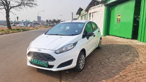 Used  2015 Ford Fiesta 5-door 1.4 Ambiente