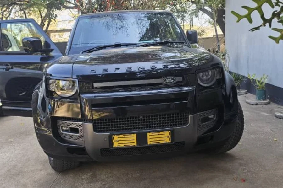 Used 2021 Land Rover Defender 110 D240 X-Dynamic SE - Khensani Imports And Exports Used 2021 Land Rover Defender 110 D240 X-Dynamic SE - Khensani Imports And Exports