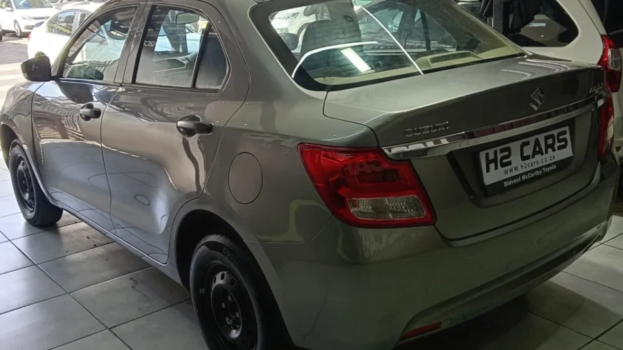 Used  2022 Suzuki DZire - H2Cars
