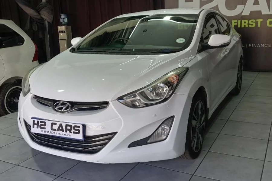Used 2015 Hyundai Elantra 1.6 Premium - H2Cars Used 2015 Hyundai Elantra 1.6 Premium - H2Cars