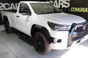 Used  2018 Toyota Hilux 2.4GD-6 single cab Raider manual Used  2018 Toyota Hilux 2.4GD-6 single cab Raider manual