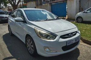 Used  2019 Hyundai Accent sedan 1.6 Fluid