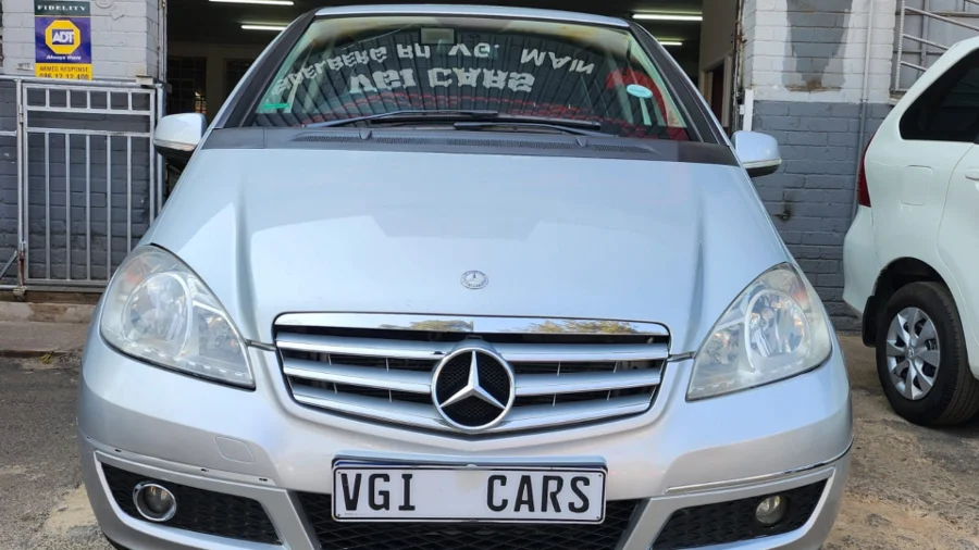 Used  2011 Mercedes Benz A-Class A180 Avantgarde auto - Venture Giant Investment
