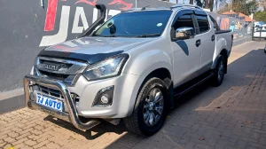 Used  2019 Isuzu KB 300D-Teq double cab LX auto