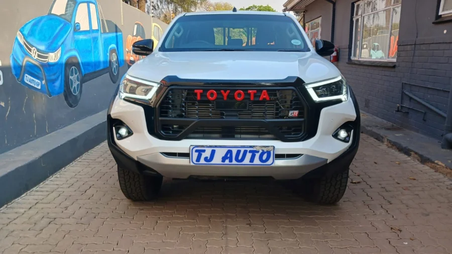 Used  2025 Toyota Hilux 2.4GD-6 double cab 4x4 Raider auto - TJ Auto Car Sales