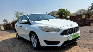 Used  2015 Ford Focus sedan 1.0T Trend