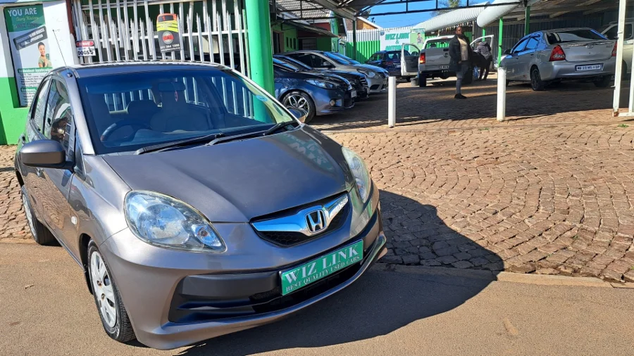Used 2013 Honda Brio hatch 1.2 Comfort - Wiz Link Used 2013 Honda Brio hatch 1.2 Comfort - Wiz Link