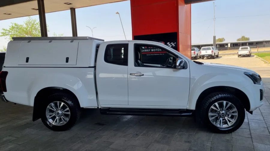 Used 2018 Isuzu KB 300D-Teq Extended cab LX - Highway Motors