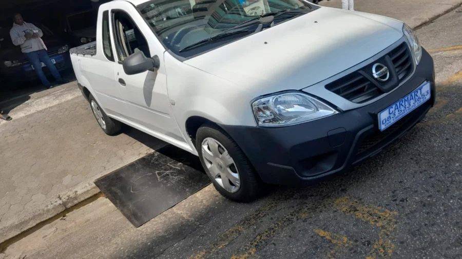 Used  2015 Nissan NP200 1.6i - Carmart Auto Dealer