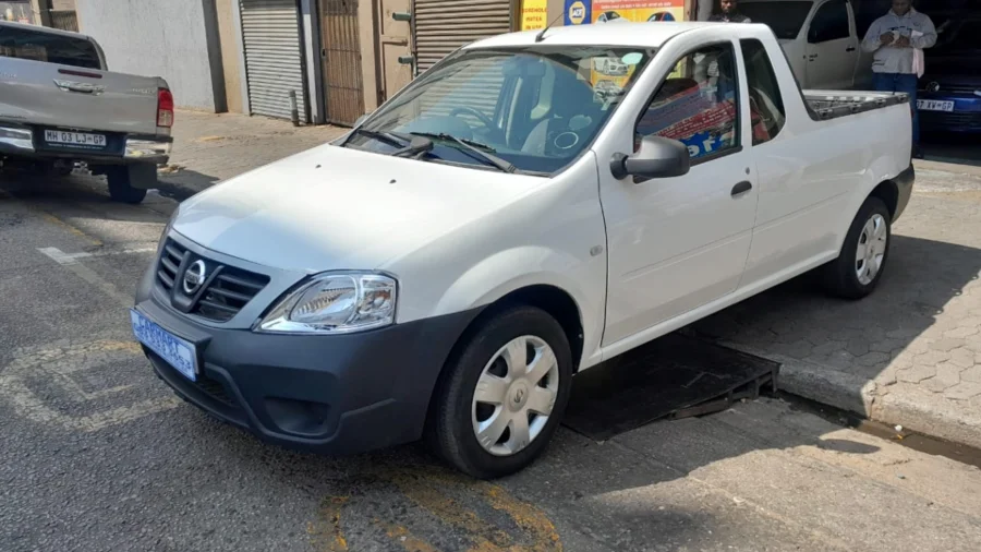 Used  2015 Nissan NP200 1.6i - Carmart Auto Dealer