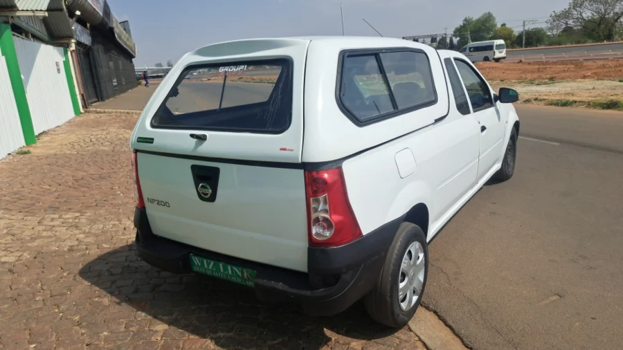 Used  2023 Nissan NP200 1.6i (aircon) - Wiz Link