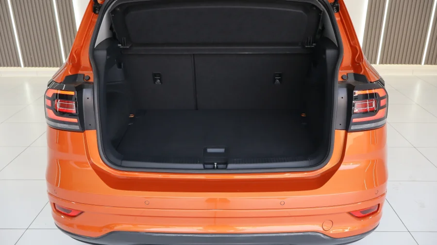 Used 2024 VW T-Cross 1.0TSI R-Line - Golden Era Motors Used 2024 VW T-Cross 1.0TSI R-Line - Golden Era Motors