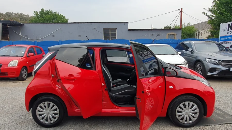 Used  2016 Toyota Aygo 1.0 - Nolly Motors Used  2016 Toyota Aygo 1.0 - Nolly Motors