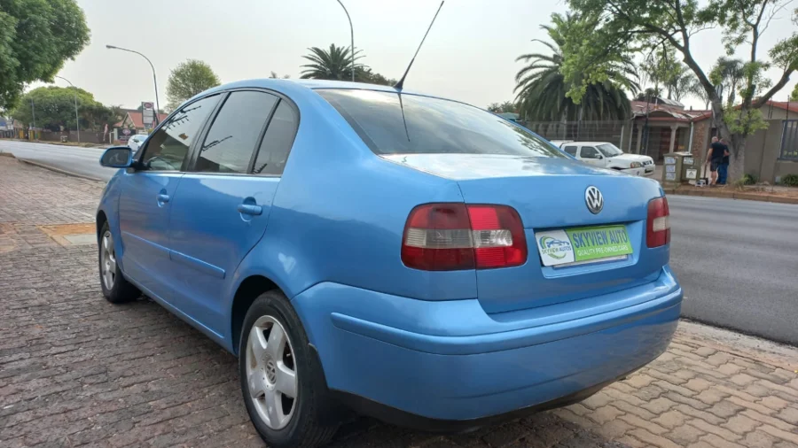 Used  2005 VW Polo Classic 1.6 Comfortline - Skyview Autos