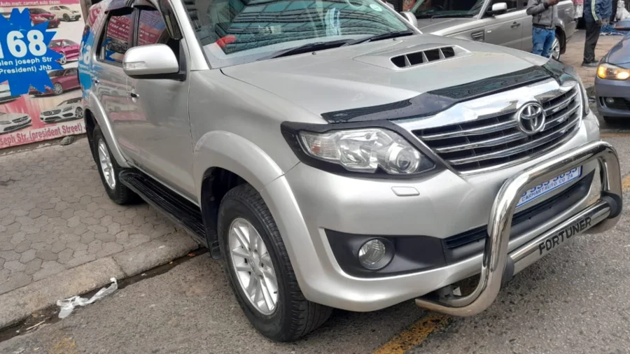 Used 2014 Toyota Fortuner 3.0D-4D 4x4 - Carmart Auto Dealer Used 2014 Toyota Fortuner 3.0D-4D 4x4 - Carmart Auto Dealer
