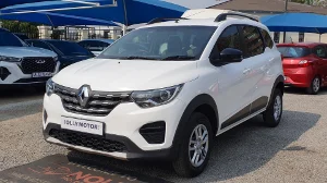 Used  2024 Renault Triber 1.0 Dynamique