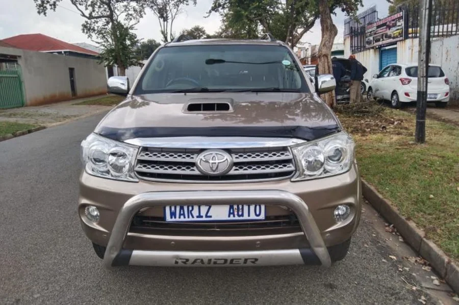 Used 2011 Toyota Fortuner 3.0D-4D Limited - Wariz Auto
