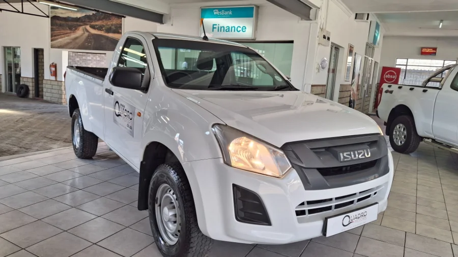 Used 2020 Isuzu D-Max Gen 6 250 single cab Fleetside safety - Quadro Motors Used 2020 Isuzu D-Max Gen 6 250 single cab Fleetside safety - Quadro Motors