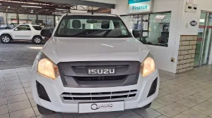 Used  2020 Isuzu D-Max Gen 6 250 single cab Fleetside safety