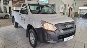 Used  2021 Isuzu D-Max Gen 6 250 single cab Fleetside safety