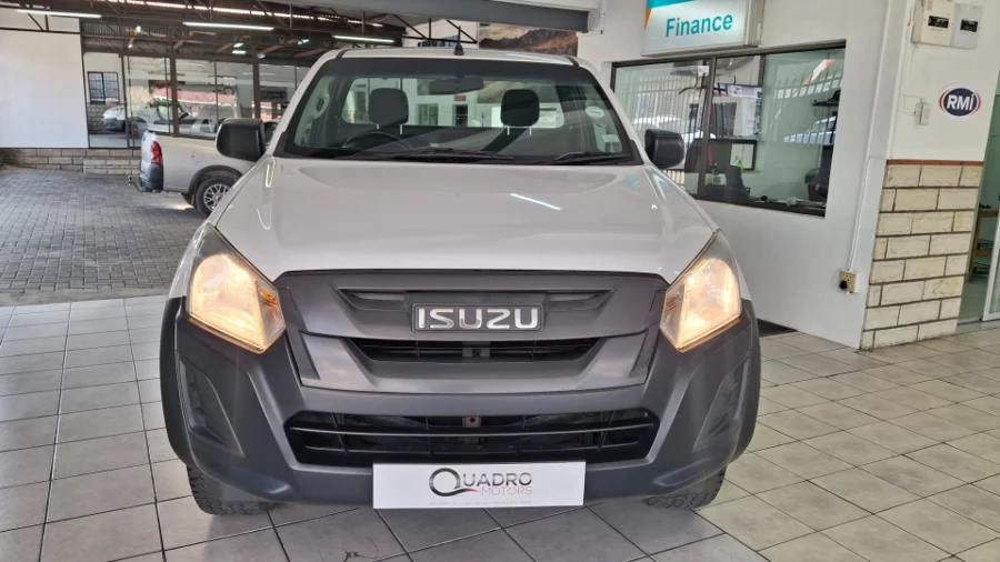 Used 2021 Isuzu D-Max Gen 6 250 single cab Fleetside safety - Quadro Motors Used 2021 Isuzu D-Max Gen 6 250 single cab Fleetside safety - Quadro Motors