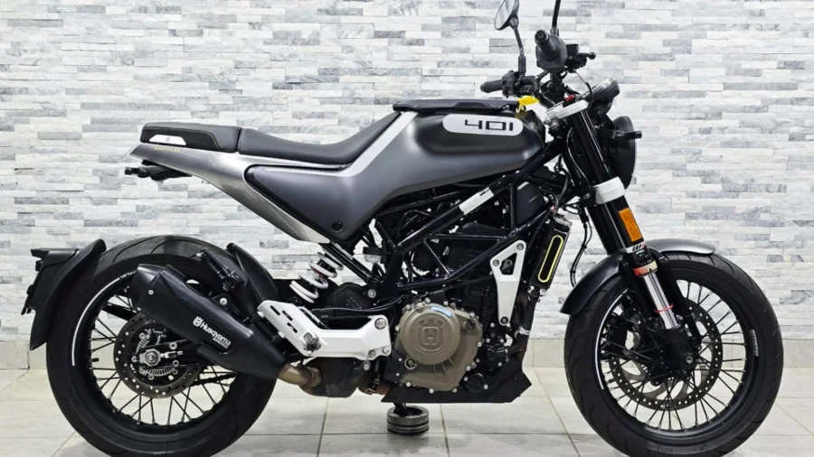 2021 Husqvarna Svartpilen 401 - JMD Motorcycles